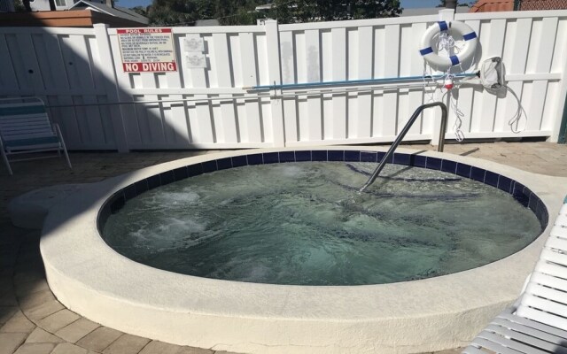 Pelican Cove 16