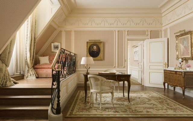 Ritz Paris
