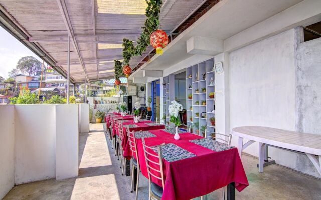 OYO 12862 Hotel Lamaz Residency