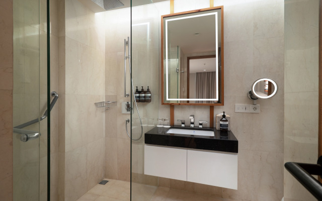Beachwalk Residence