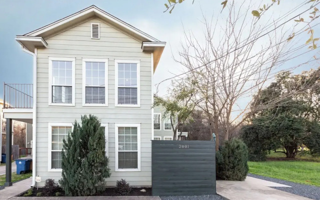 Upstay-2-Home Complex for 18ppl