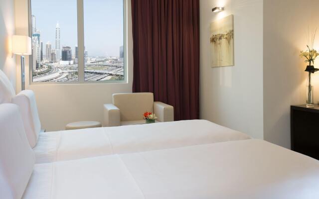 Pullman Dubai Jumeirah Lakes Towers - Hotel and Residence