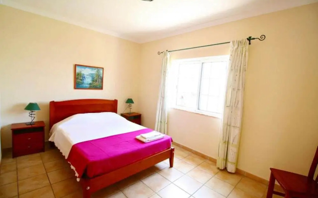 Villa In Albufeira, Portugal 101343