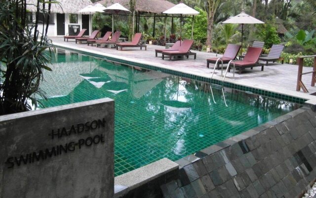 Haadson Resort