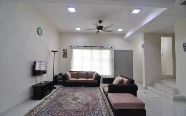 Kenanga Homestay Nilai