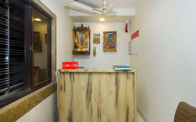 OYO 22918 Hotel Sadanand Mourya Lodging And Boarding