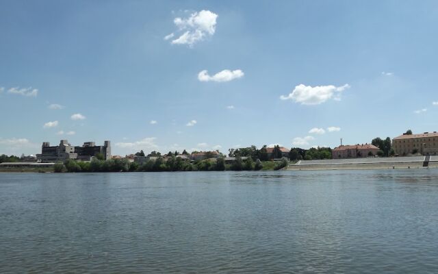 Apartments Osijek By The River