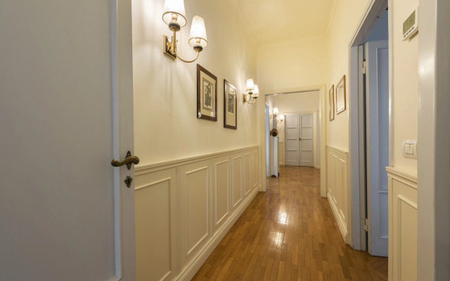 Art and Luxury Apartments