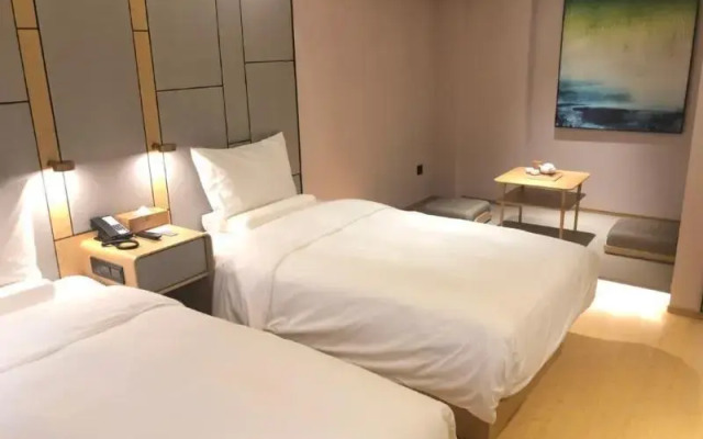 JI Hotel (Shanghai Nanxiang Taimao Commercial Plaza)