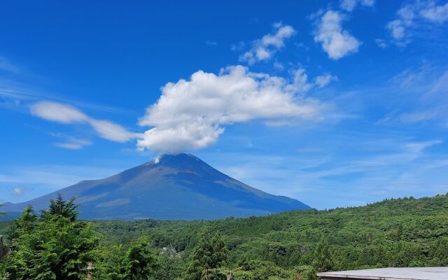 Rokumeikan HILLS