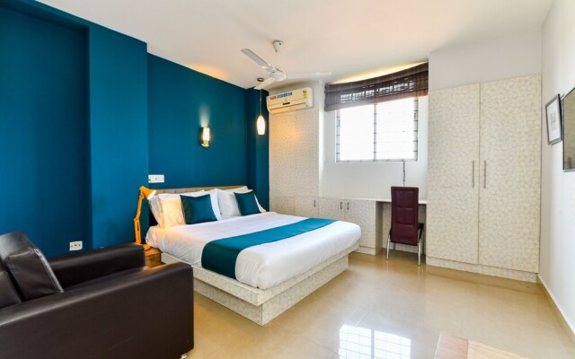 Empire Plaza By OYO Rooms