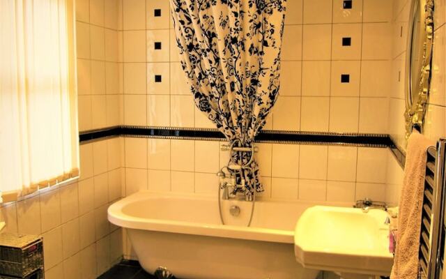 Cambrington Hostel