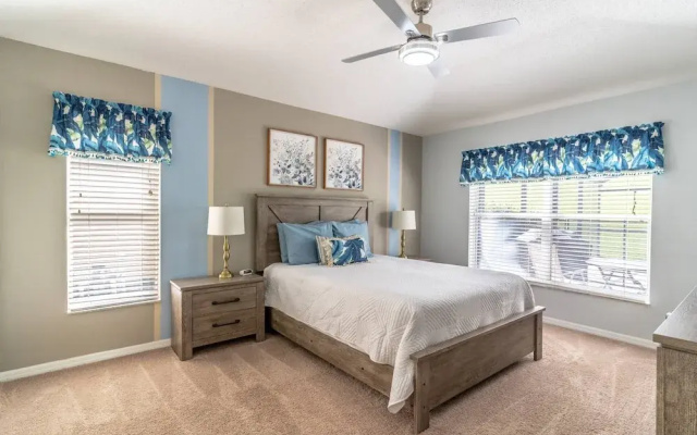 8638 Emerald Island