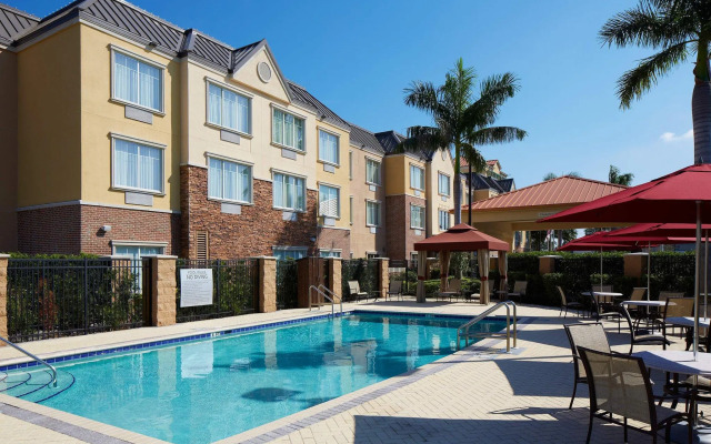 Courtyard by Marriott Sarasota at University Town Center