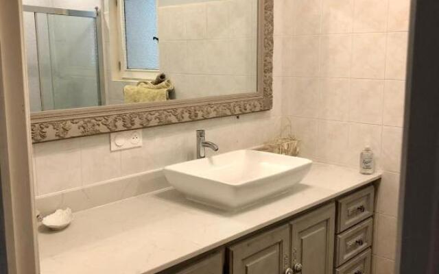 5 bedroom house with private pool, S Dordogne