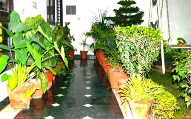 Sanskriti Home Stay