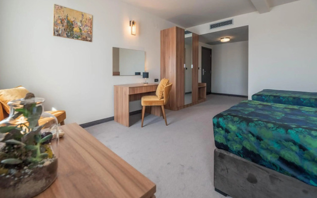 Hotel Aloha