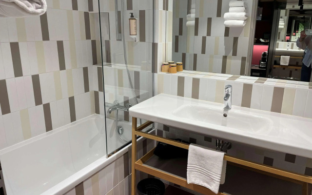 Mercure Lyon Charbonnieres