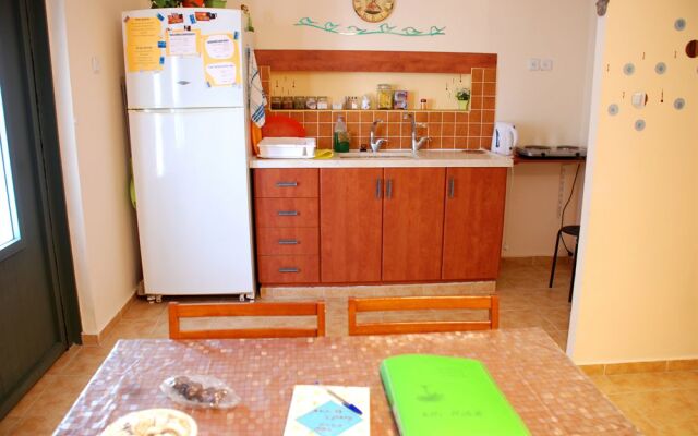 Mul Edom Dead Sea Apartments