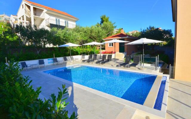 Apartments Villa Coratina