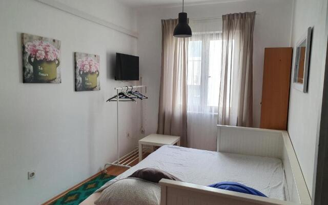 Aenona Sunny Apartment