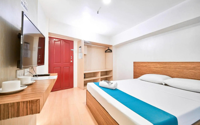 Circuit Hostel