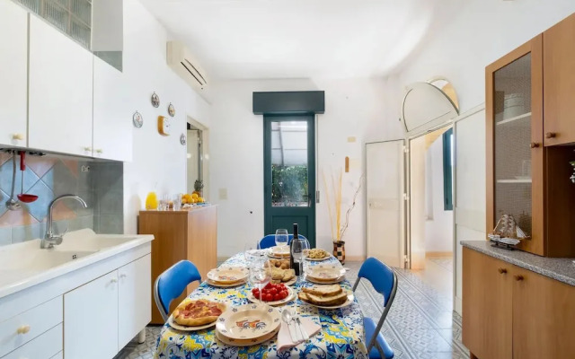 Apartment Tritone in Luxury Villa With Shared Pool