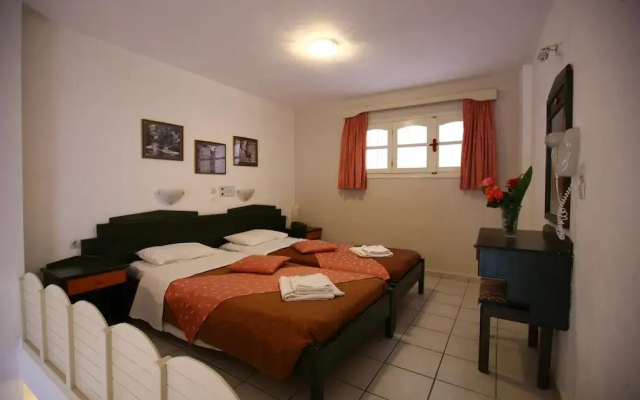 Ormos Atalia Aparthotel