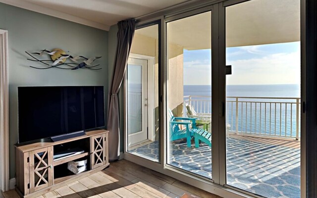 Emerald Beach by Southern Vacation Rentals