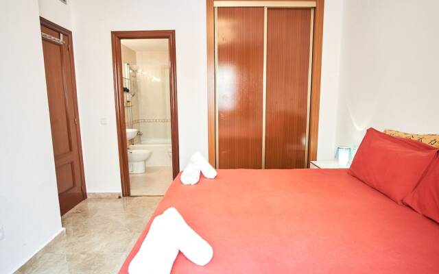 Charming Apt. with parking in Sevilla center