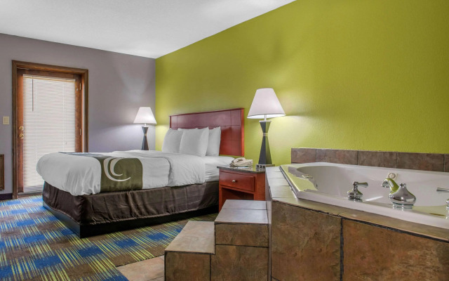 Quality Inn & Suites Bedford West