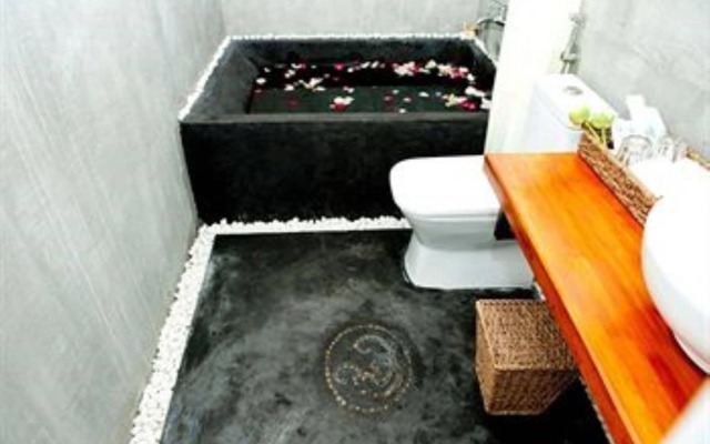 Monsoon Boutique Hotel