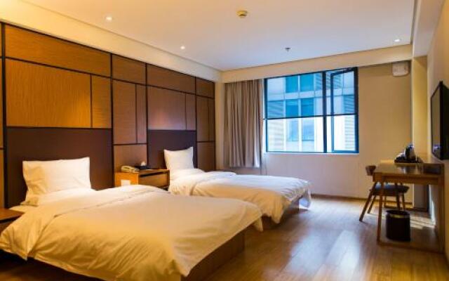 JI Hotel Shanghai Hongqiao Airport Huqingping Highway