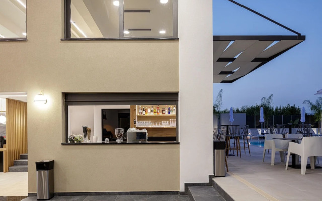 Sapphire Horizon Suites