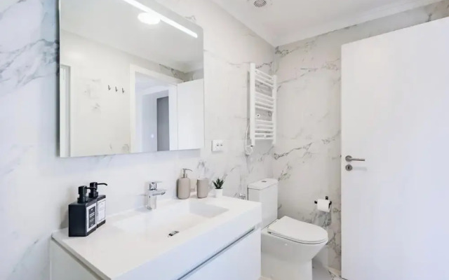 Seaside Modern Flat II at Cascais