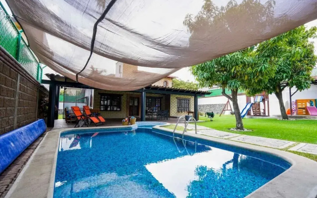 Family house in Oaxtepec Pool & Hot tub