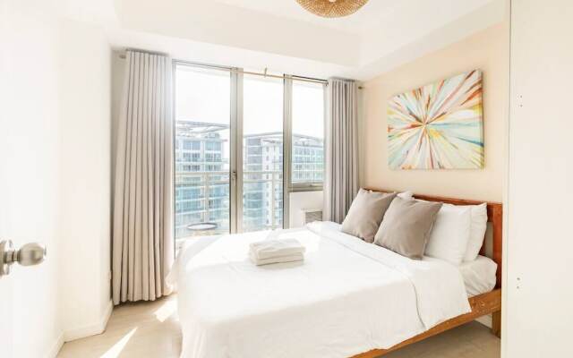 Azure Urban Resort by Adam's Crib