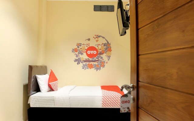 OYO 121 Ayub Residence Syariah