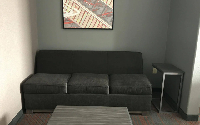 Holiday Inn Abilene - North College Area by IHG