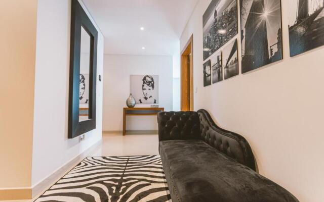 Best Houses 42 - Charming and Central Apartament
