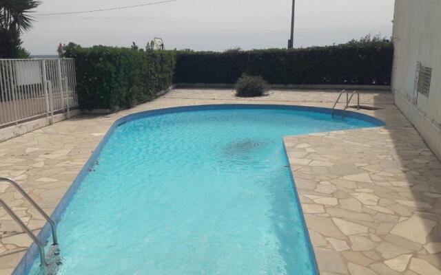 Splendide studio front de mer