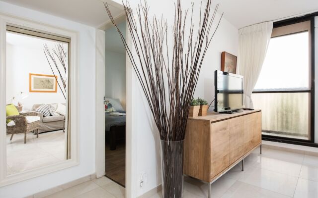 Sea N'Rent - 6 Nachshon Tel Aviv