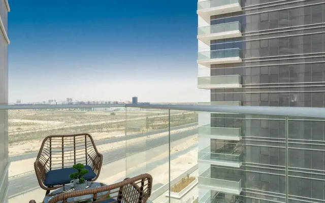 Carson Elegant Living in One Bedroom