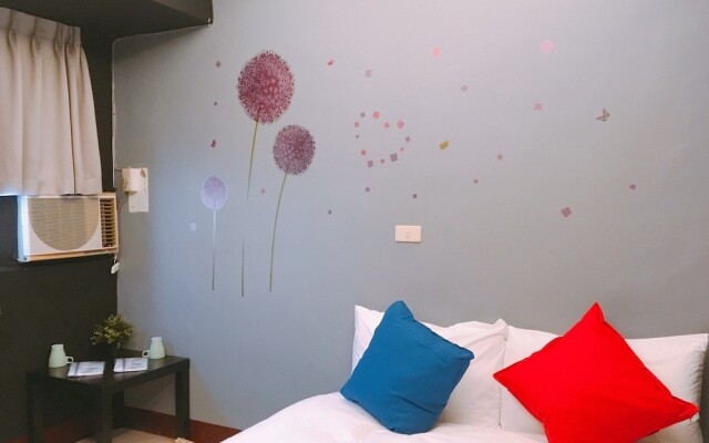 Tree&Grass Inn Hostel