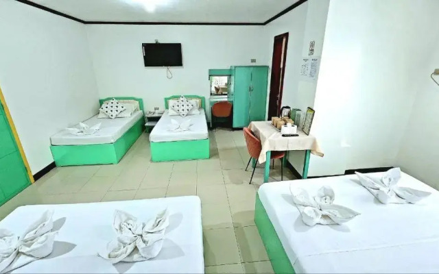 The DYNASTY COURT Hotel