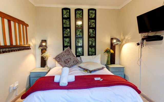Strand Guesthouse - Hostel