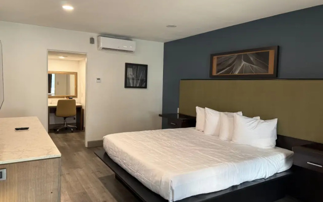 DTLV, a Baymont by Wyndham