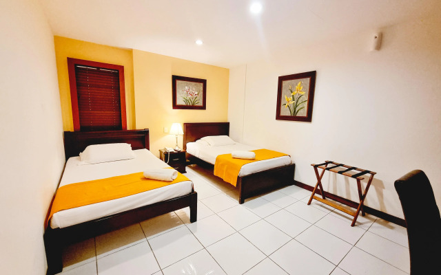 Hotel Karlo