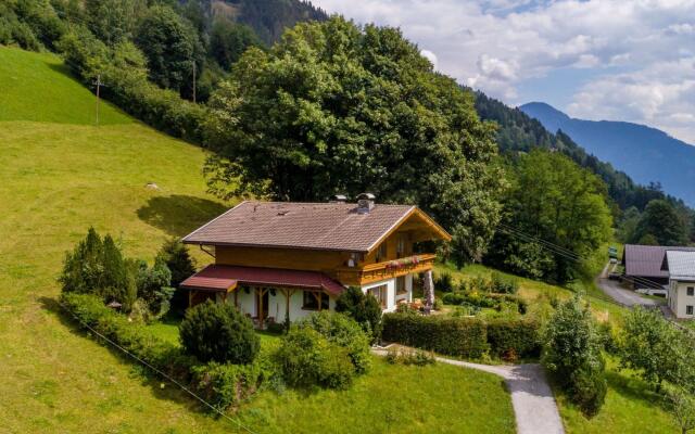 Chalet With Sauna in Piesendorf Near ski Area