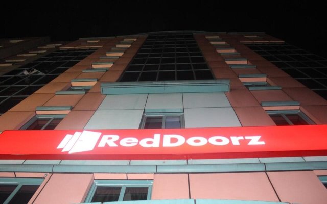 RedDoorz @ Aljunied